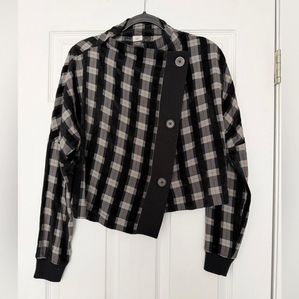 Crea Concept Size 38 (~ US 10) • Jacket Crop Asymmetrical Plaid Velvet Detail.